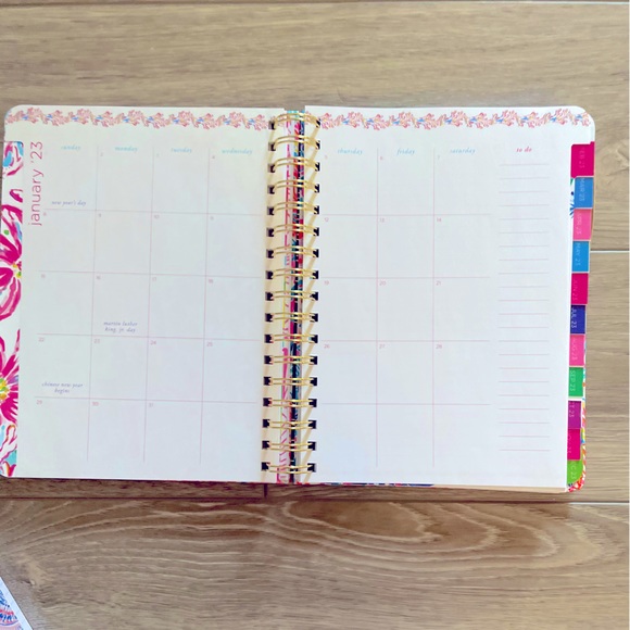 Lilly Pulitzer Planner Organizer Weekly Monthly Notes Schedule Planner NWT - Picture 5 of 6